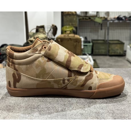 FIREBIRD 別注 AIRWALK VIC multicam arid US-9.5