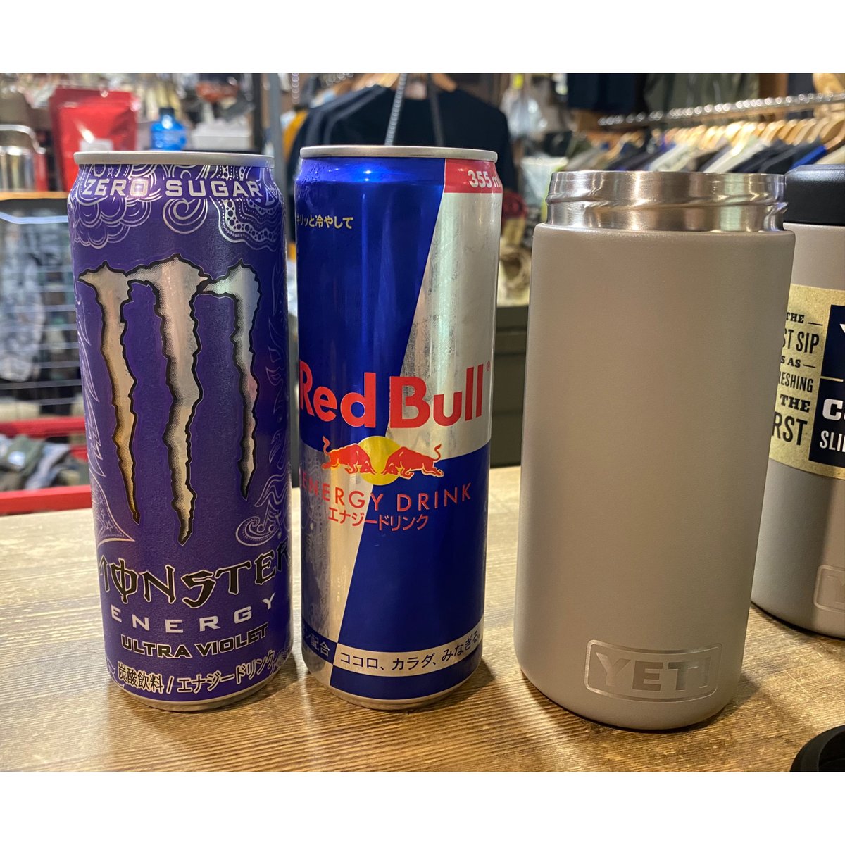 YETI RAMBLER COLSTER SLIM CAN INSULATOR12oz 廃盤カ