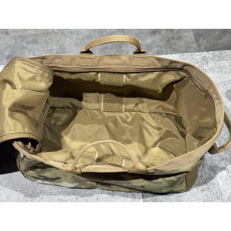TYR tactical ストレージバッグ　マルチカム