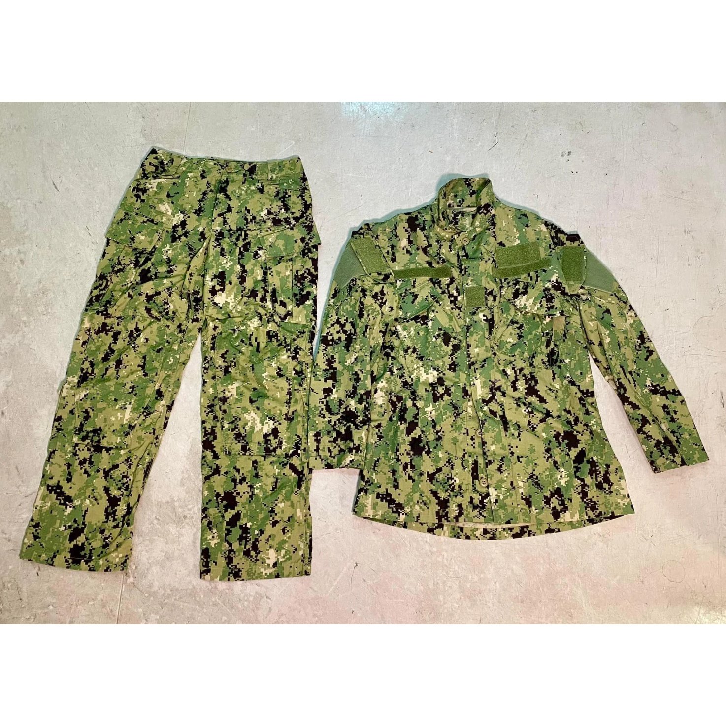 CRYE PRECISION NAVY CUSTOM フィールドシャツ、フィールドパンツ 上