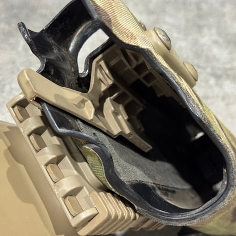 ②2016年製 Safariland 6354DO ALS G19 マルチカム
