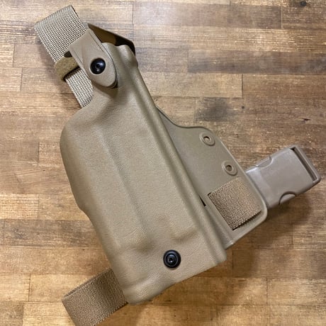 SAFARILAND P226ライト用 右 FDE