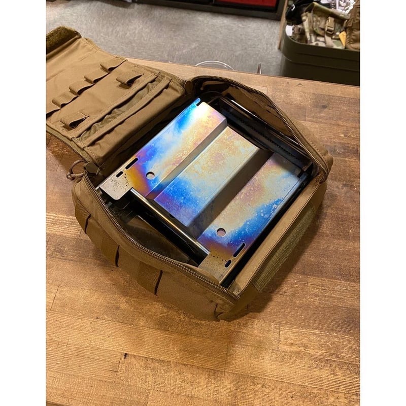 ト*ン様 実物官給品 ファーストスピア SOFLCS-R メディカルポーチ マル