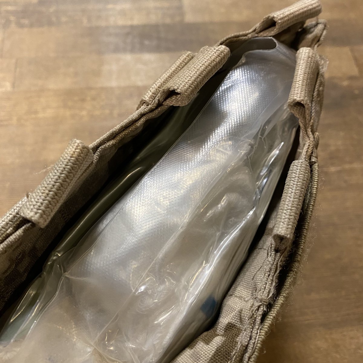 実物　LBT ブローアウトポーチ LBX_Med Kit Blowout Pouch | メディカルポーチ - RISING SUN