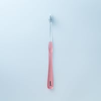 TOOTHBRUSH/MOMO
