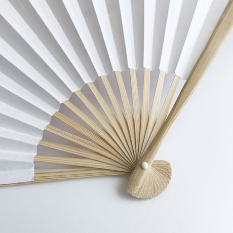 FOLDING FAN/PALE BLUE