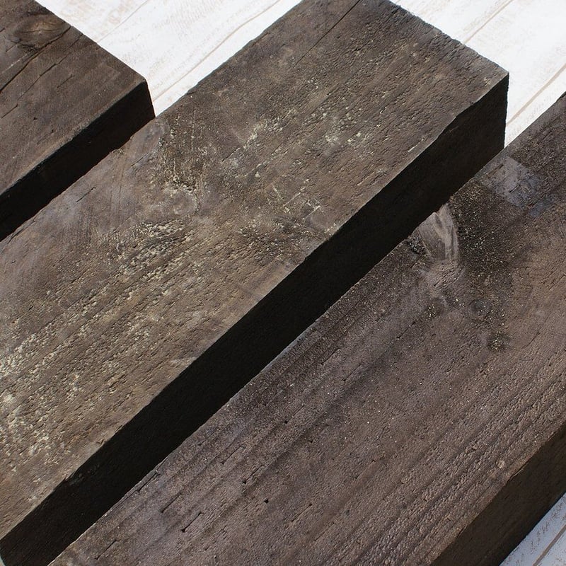 GW期間限定値下げ！！枕木 40本 5級品 長さ約210cm 送料別ガーデニング 枕木5本 4級品 長さ約210cm 送料別 ガーデニング 庭づくり 花壇