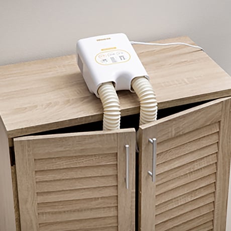 ＡＣ１００Ｖ／２１５Ｗ　くつ乾燥機  【取寄せ商品】