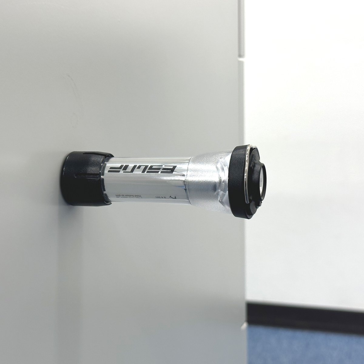 2WAYミニライト キャンプランタン USB-C充電式 懐中電灯 マグネット