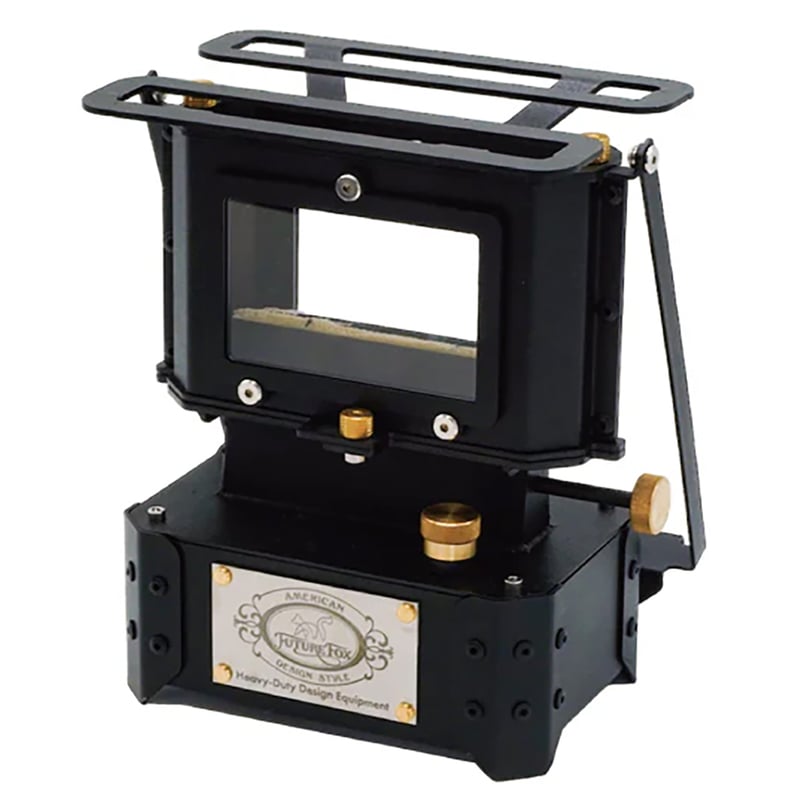 アイロンストーブ　未使用品　ケース付き FUTURE FOX アイロンストーブ アウトドア オリーブ 6300073372○FUTUR