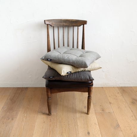 ウール　クッション　ＭＹＳ　ＳＥＡＴ　ＣＵＳＨＩＯＮ　－ＲＥ：ＷＯＯＬ－Ｂｅｉｇｅ 001480●BRID 001480●BRID【取寄せ商品】