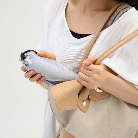 加圧式シャワーウォッシュ　携帯用お尻洗浄機 F8240●加圧式シャワーウォッシュ　携帯用お尻洗浄機●富士商 F8240●富士商【取寄せ商品】