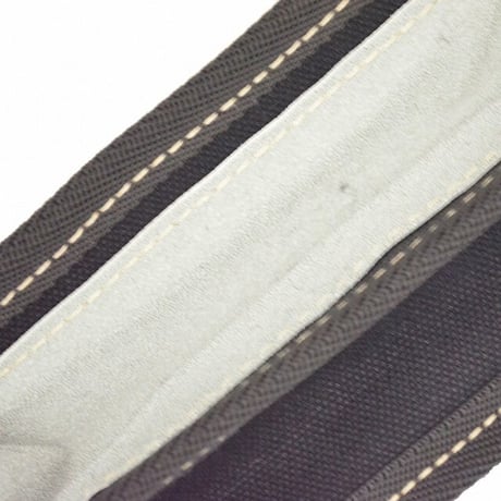 腰袋　内側ポケット付帆布／角丸鋲無　フタ付 YKⅢ-01F 黒 ﾌﾀ付●金井産業【取寄せ商品】