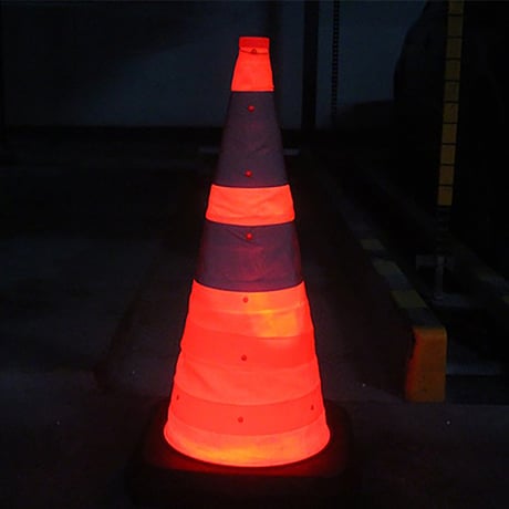 ３５０ｘ３５０ｘ７００ｍｍ　ＬＥＤライトコーン（伸縮式／ウエイト付）  【取寄せ商品】