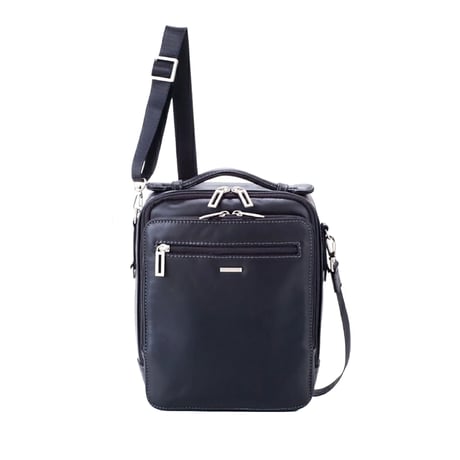 ＳＡＸＯＮ　牛革ショルダーバッグ縦型　５０４６　ブラック 5046●ＳＡＸＯＮ　牛革ショルダーバッグ縦型　５０４６　ブラック●スワン 5046【取寄せ商品】