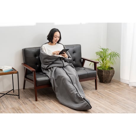 寝具メーカーの防災士が考えた　MOTTETE PLUS　毛布　チャコールグレー 6300070154●ガマカ工業【取寄せ商品】