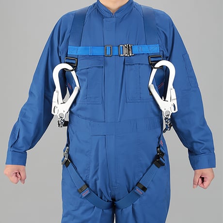 墜落制止用器具（フルハーネス／巻取式ツインランヤード付）  【取寄せ商品】
