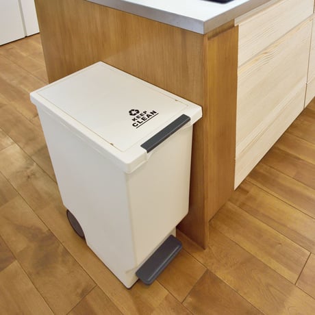 スライドペダルペール４５Ｌ　ホワイト　ＬＦＳ－７６４ＷＨ 東谷株式会社