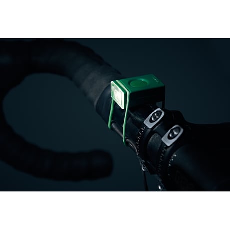 Ｂｌｏｃｋ　Ｌｉｇｈｔ　Ｆｒｏｎｔ　自転車用ライトフロント　Ｇｒｅｅｎ 445●Ｂｌｏｃｋ　Ｌｉｇｈｔ　Ｆｒｏｎｔ　自転車用ライトフロント　Ｇｒｅｅｎ●BOOKMAN【取寄せ商品】