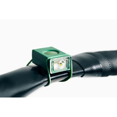 Ｂｌｏｃｋ　Ｌｉｇｈｔ　Ｆｒｏｎｔ　自転車用ライトフロント　Ｇｒｅｅｎ 445●Ｂｌｏｃｋ　Ｌｉｇｈｔ　Ｆｒｏｎｔ　自転車用ライトフロント　Ｇｒｅｅｎ●BOOKMAN【取寄せ商品】