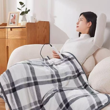 USBﾌﾞﾗﾝｹｯﾄ ﾁｪｯｸ柄(黒×白) USBブランケット ひざ掛け 電気ブランケット タイマー付き チェック柄 防寒グッズ 冬家電 軽量 あったかグッズ