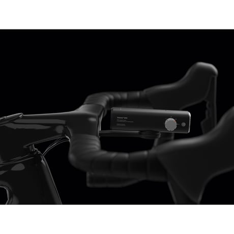 Ｖｏｌｕｍｅ　Ｆｒｏｎｔ　８００　自転車用フロントライト　Ｂｌａｃｋ 547●Ｖｏｌｕｍｅ　Ｆｒｏｎｔ　８００　自転車用フロントライト　Ｂｌａｃｋ●BOOKMAN【取寄せ商品】