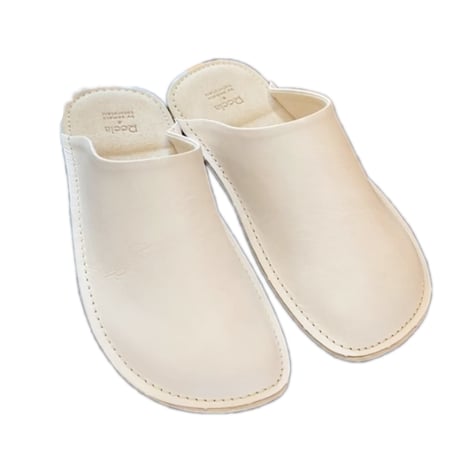 Ｒｅｅｌａルームサボ本革スムース　アイボリー　２３－２４（Ｌａｄｙ） ヤマト株式会社【取寄せ商品】