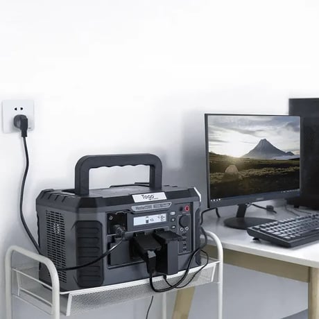 ＴｏｇｏＰｏｗｅｒ　ＭＡＳＴＥＲ２２００　ポータブル電源　大容量 MASTER2200●ＴｏｇｏＰｏｗｅｒ●ＭＡＳＴＥＲ２２００●ポータブル電源【取寄せ商品】