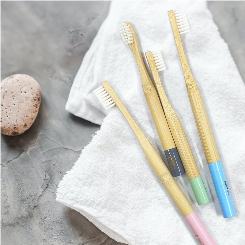 A154【ミニ便】竹歯ブラシ・ギフトBOX丸型(子供用12本セット) | 手から手