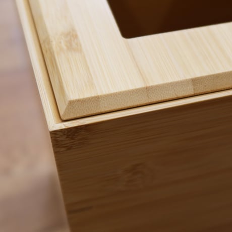 AB001【代引不可・佐川急便】竹製 蓋つきDUSTBOX(正方形)ナチュラル