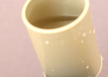 漏れなし塾生用（止水テスト済み）名品黒壺2升耳付甕カメ≪付属品セット≫（縄なし）黒光りした甕かめがの存在感！沖縄の土で作る本場泡盛古酒（ウィスキー、焼酎などの蒸留酒を熟成）