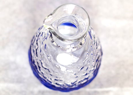 ＜正規品＞琉球ガラスの徳利単品（青色）！日本酒、泡盛、焼酎に合う4色用意（オレンジ、青色、水色、緑色）