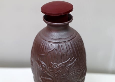 超特価セール品＜箱付きセット品（ゴムキャップ付き）＞ 5合陶器瓶、陶器徳利カラカラ1個、おちょこ2個セット