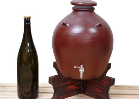 漏れなし塾生用（止水テスト済み）5升焼酎サーバー耳付壺甕カメ（縄なし）蓋を開けなくても飲める。普段使いからイベント事に！沖縄の土で作る本場泡盛古酒（ウィスキー、焼酎など熟成）