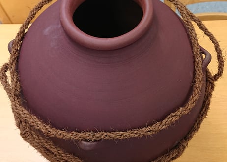 漏れなし塾生用（止水テスト済み）≪セット≫繩巻耳壺1斗（10升）甕カメ！沖縄の土で作る本場泡盛古酒（ウィスキー、焼酎などの蒸留酒を熟成）