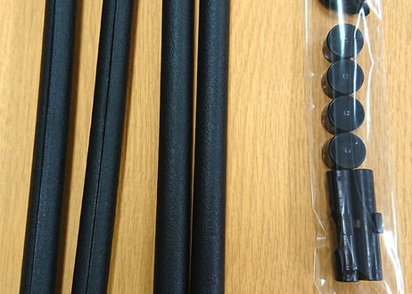 中巾タペストリー棒(黒)。お好みの布を壁掛けに。春夏秋冬や月ごとに、お好きな布を壁にかけ、お部屋にアクセントを。