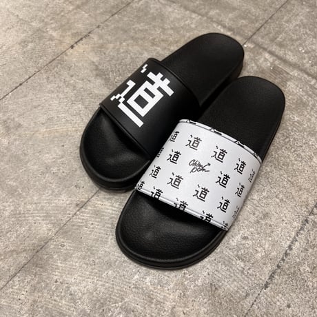 SANDAL  ／道