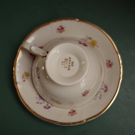 Flower cup and saucer（B）