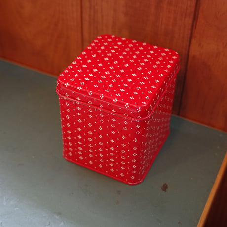 marimekko  muija tin can S size