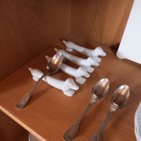 Dachshund cutlery rest