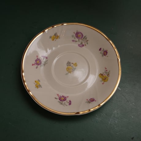 Flower cup and saucer（A）