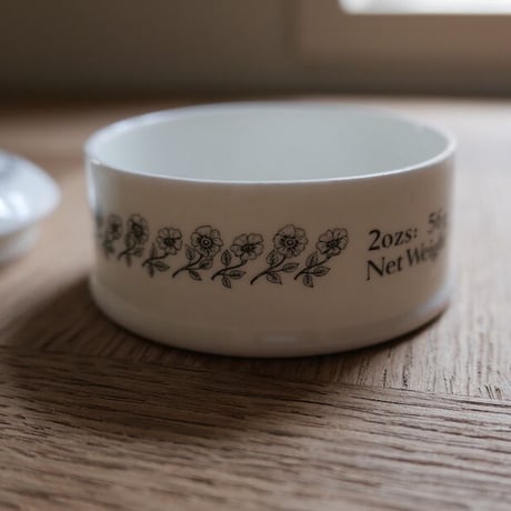 Cold Cream Case（STAFFORDSHIRE）