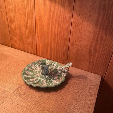 Enamel candle holder