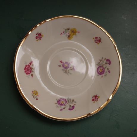 Flower cup and saucer（B）