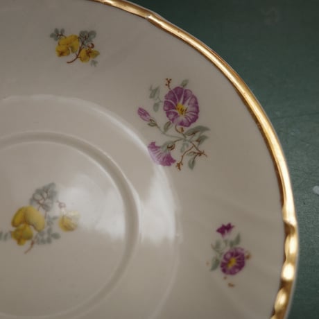 Flower cup and saucer（A）