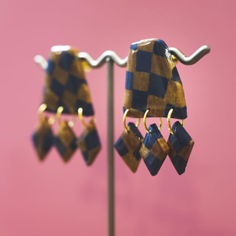 グレニィフ-navy gold-