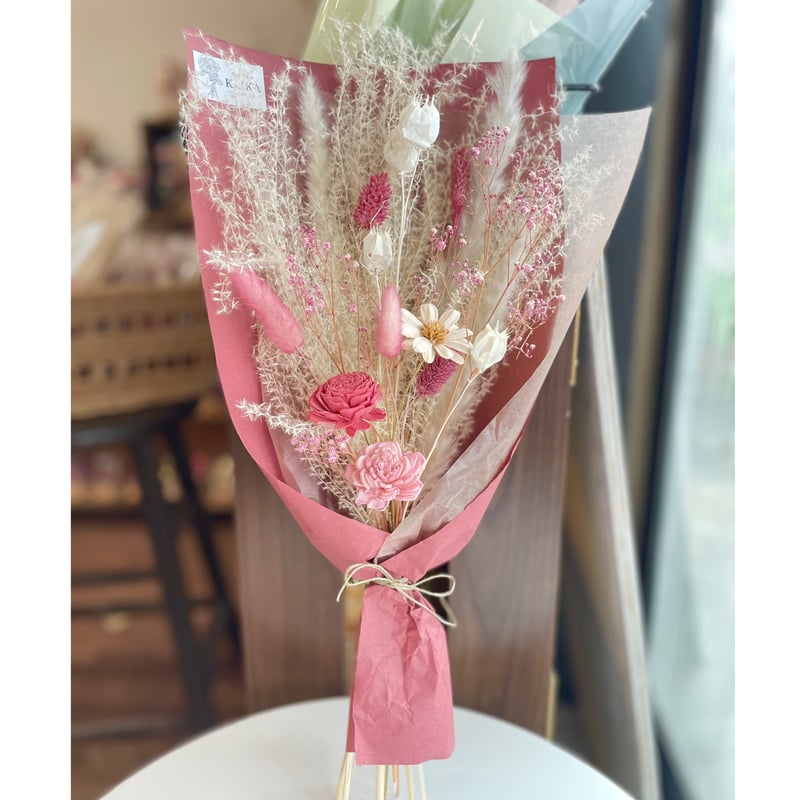 ドライフラワーブライダルブーケ　ホワイトシャビーピンク ドライフラワー花束 S】ピンク系 | flowershop KAIKA
