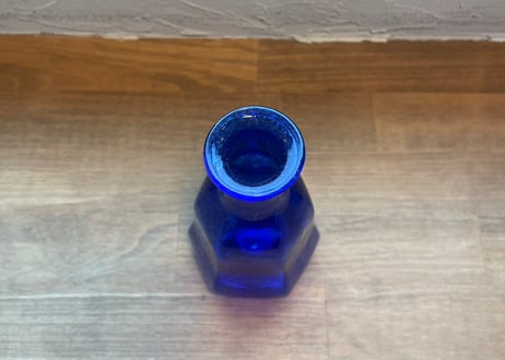 【コバルトブルーガラスベース】