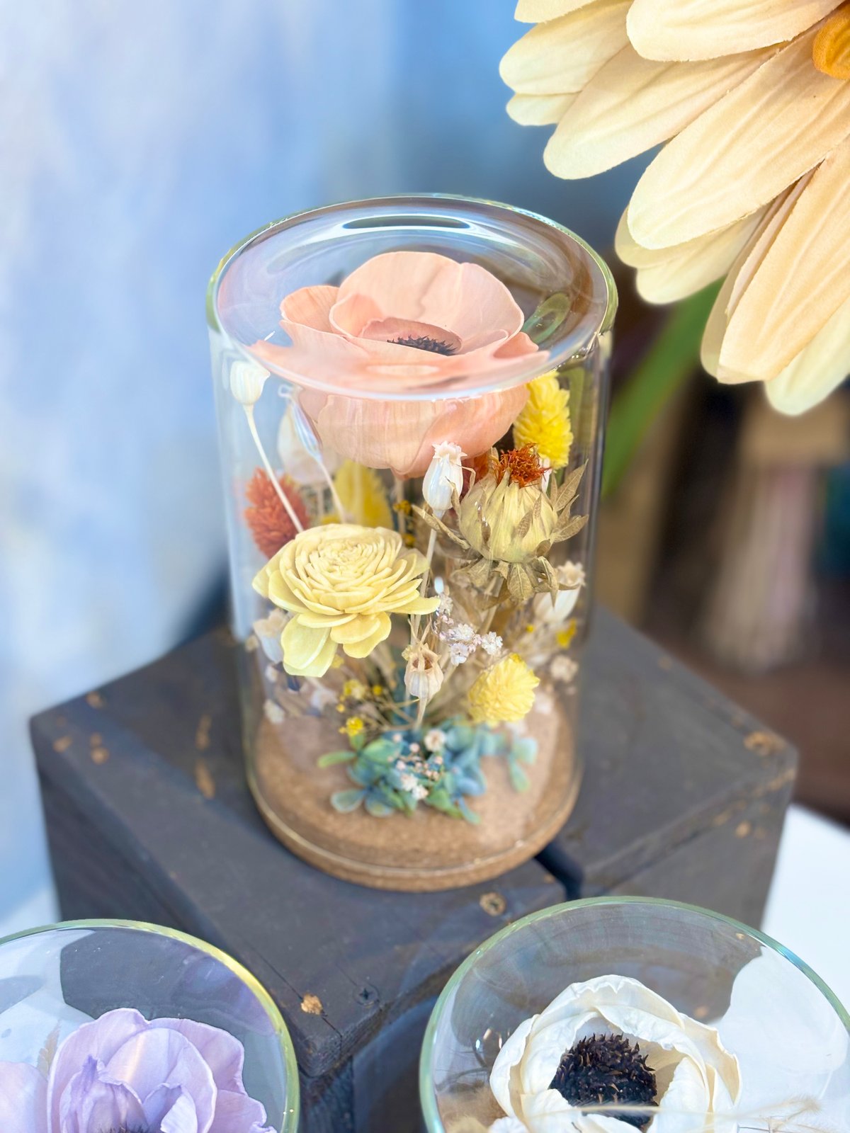 グラスボトルアレンジLL | flowershop KAIKA