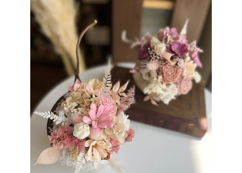 ブッダナッツ 木の実のアレンジ　pink　ギフトにも ブッダナッツ アレンジ】 | flowershop KAIKA